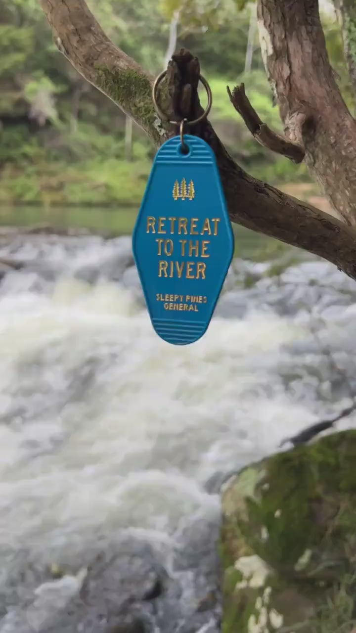Retreat to the river Vintage Motel Keychain